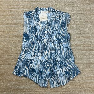 Gaya Women's Blue White Tropical Leaf Print Button-Front Top Blouse
